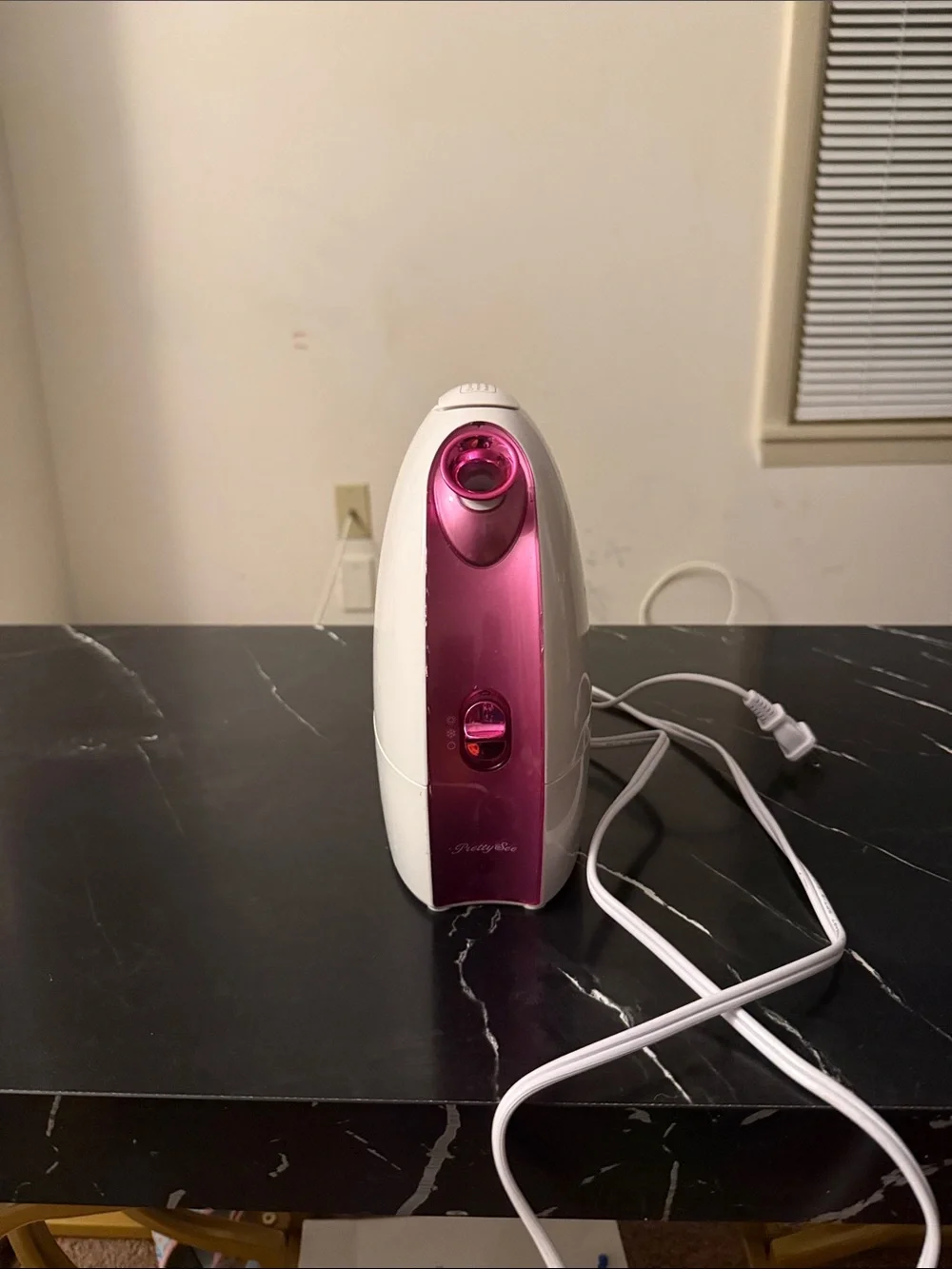 White Personal Humidifier with Pink Nozzle